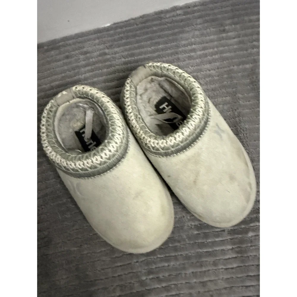 Hurley Modi-T Kids Gray  Faux Fur Slip-On Slippers Size 7 Comfort Flat